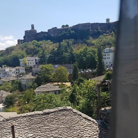 Lori's traditional house Gjirokastër Esterno foto